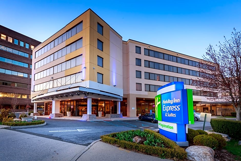 Holiday Inn Express Stamford, an IHG Hotel