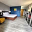 Super 8 by Wyndham Hayward WI