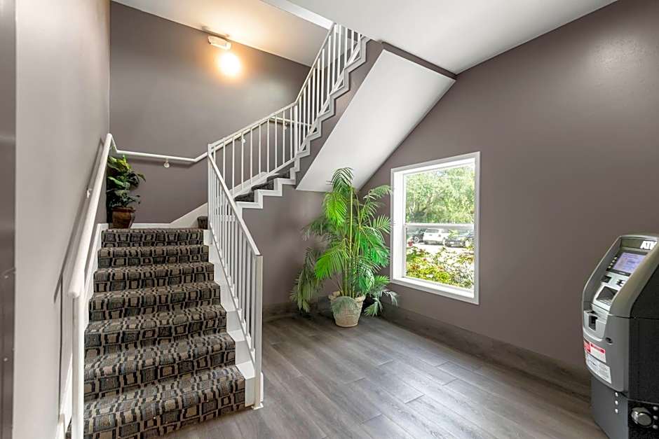 Wingate by Wyndham Humble/Houston Intercontinental Airport