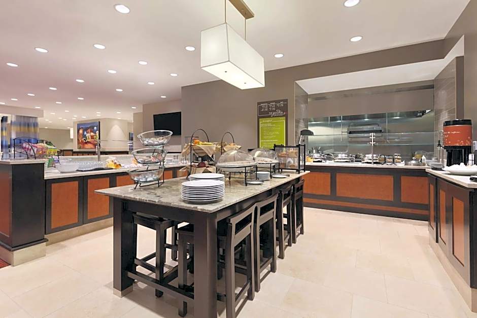 Hilton Garden Inn Falls Church