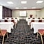 Ramada by Wyndham Burbank Airport