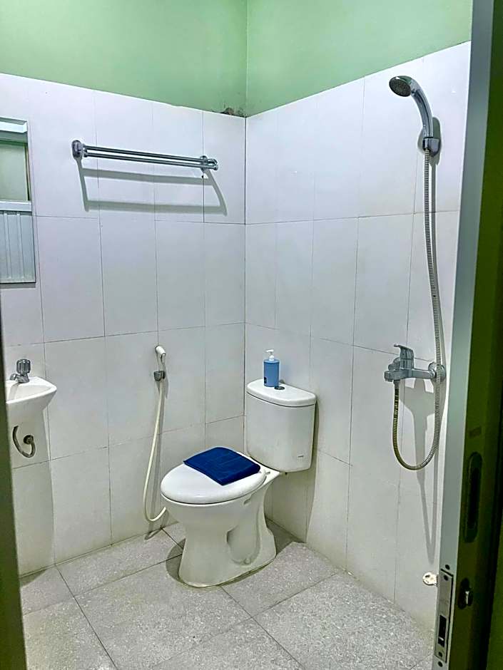 Telu Telu Solo