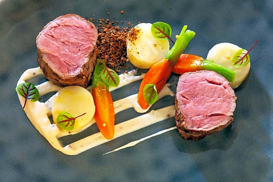 Hôtel Carcarille Restaurant Le C