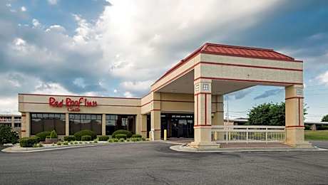 Red Roof Inn & Suites Wytheville