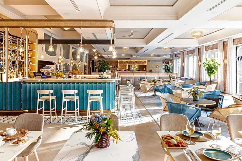 Delta Hotels by Marriott Giardini Naxos