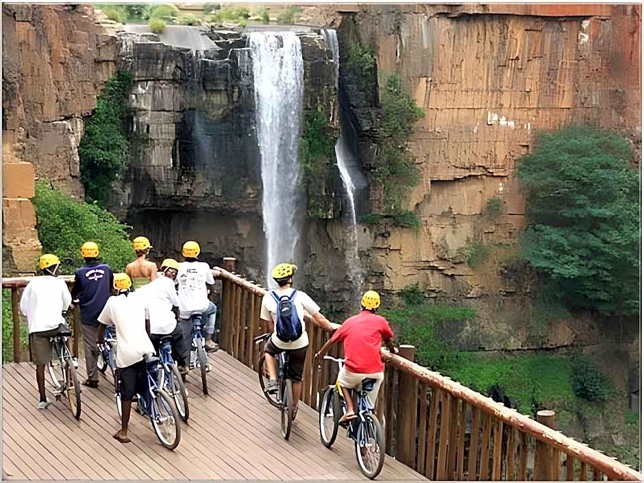 Shamrock Arms Guest Lodge