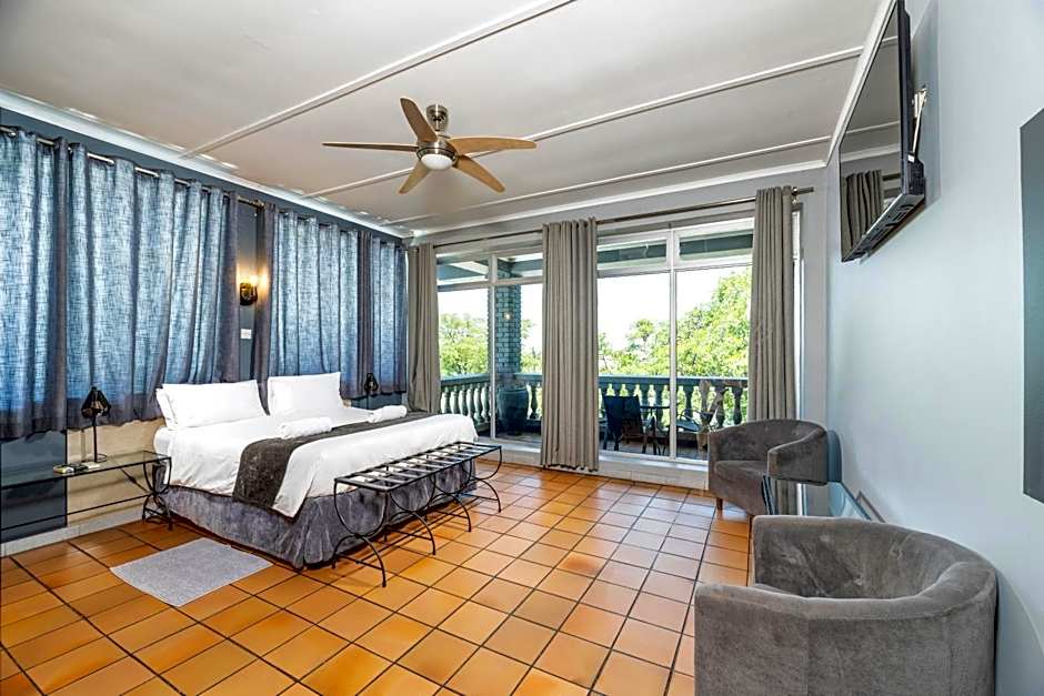 N1 Hotel & Campsite Victoria Falls