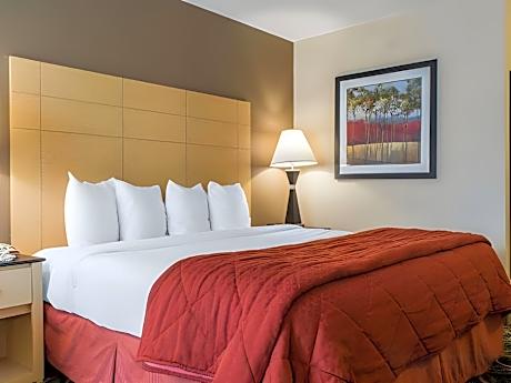 2 Double Beds Nonsmoking