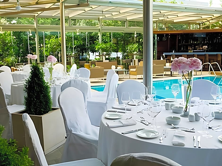 Trademark Collection By Wyndham Lazart