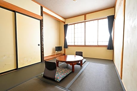 Japanese Style Room with Shared Bathroom 2-3 adult