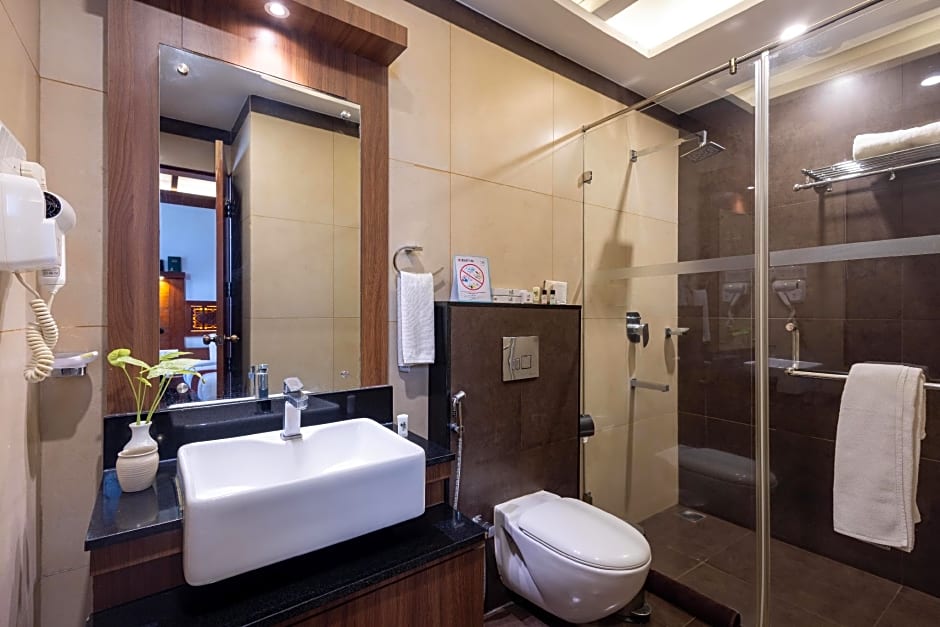 Forest Canopy Resort