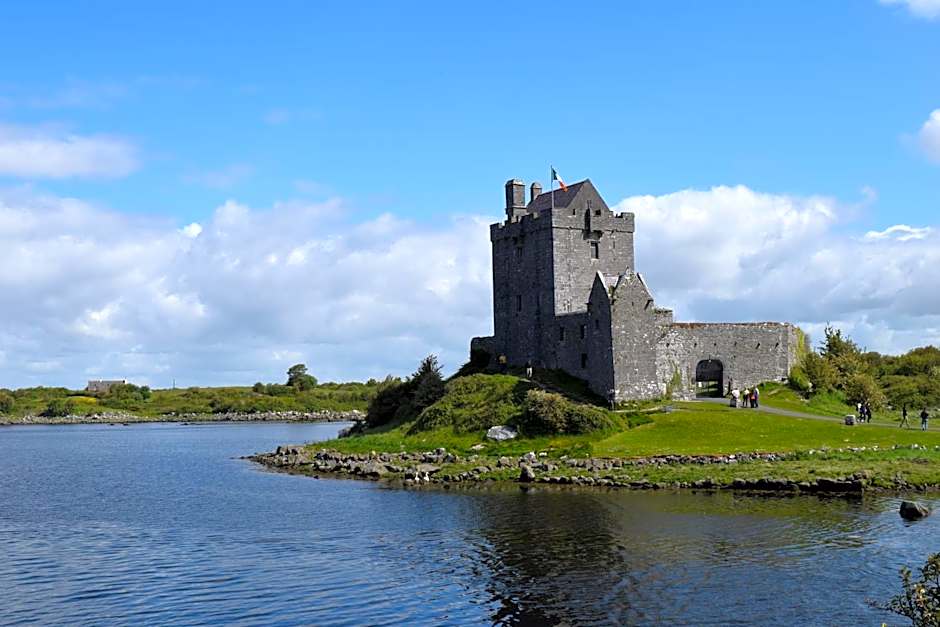 The Lady Gregory Hotel, Swan Leisure Club