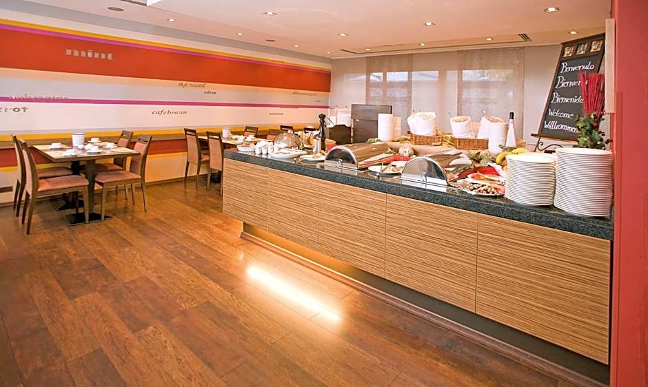 Mercure Hotel Koeln Belfortstrasse