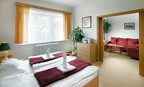 Two-Bedroom Suite