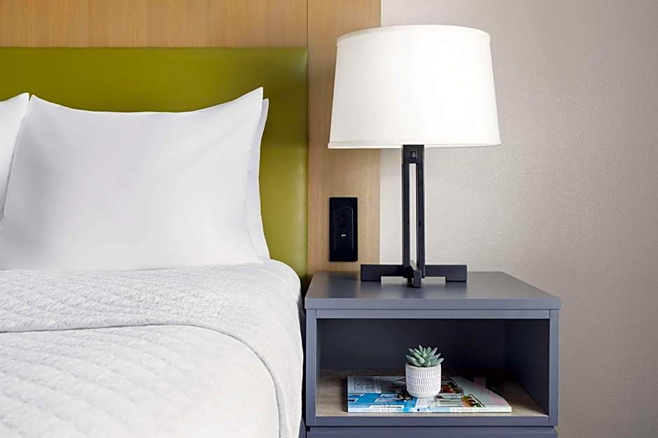 Country Inn & Suites by Radisson, Big Flats (Elmira), NY