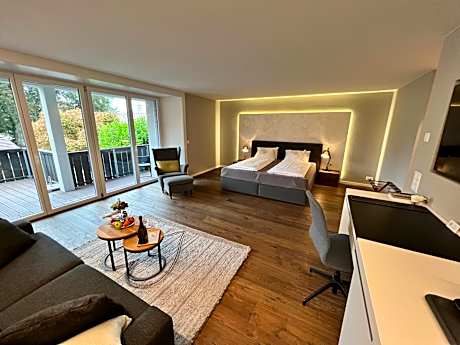 Junior Suite with Balcony