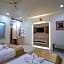 Hotel Wisteria blue