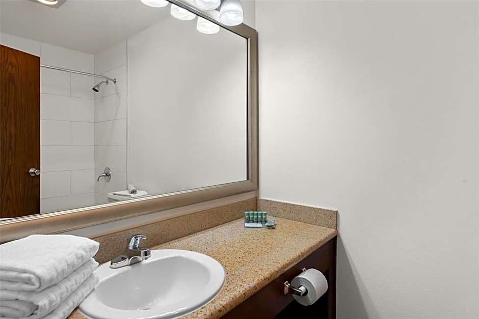 Best Western Chieftain Inn