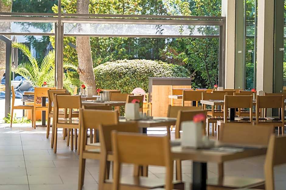 HVD Club Bor Ultra All Inclusive - Private Beach & Free parking