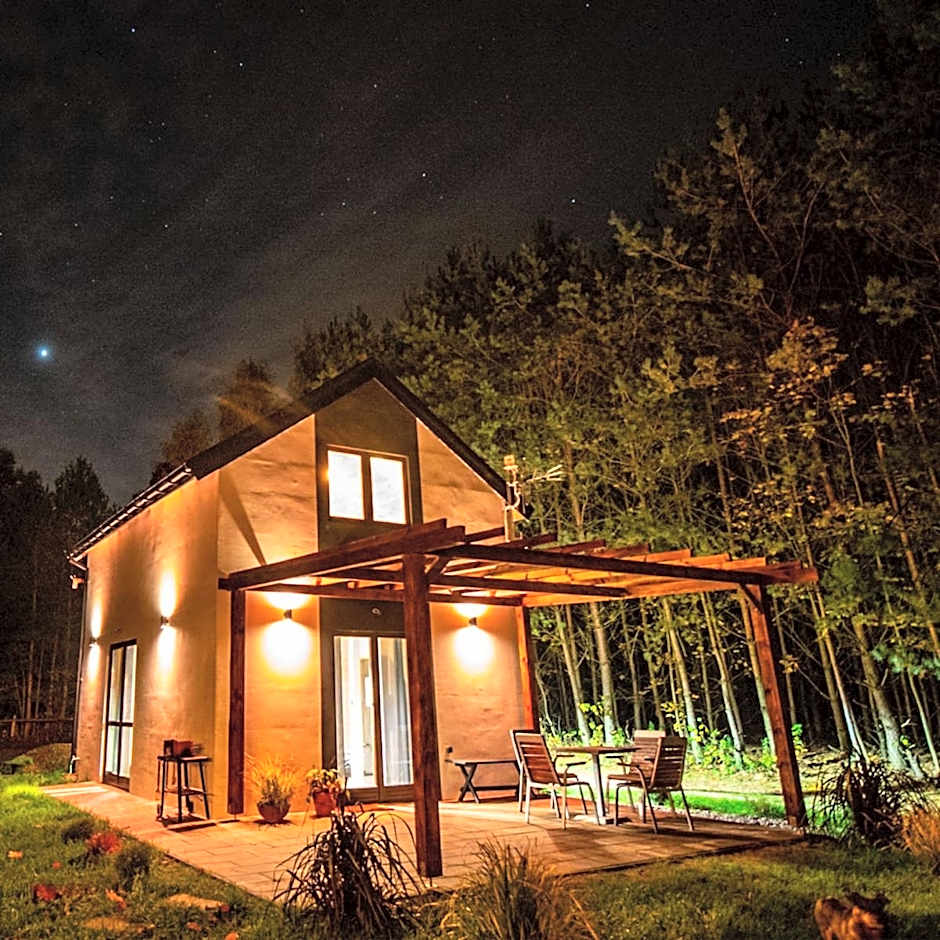 Ranczo w lesie - domki z jacuzzi