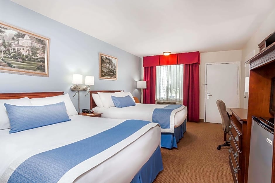 Days Inn by Wyndham Hampton