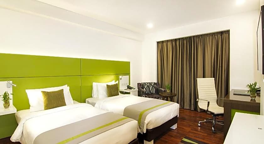 Lemon Tree Hotel Banjara Hills