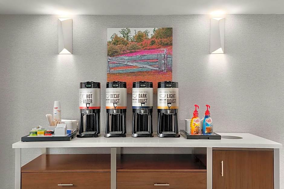 Hampton Inn By Hilton Sturbridge