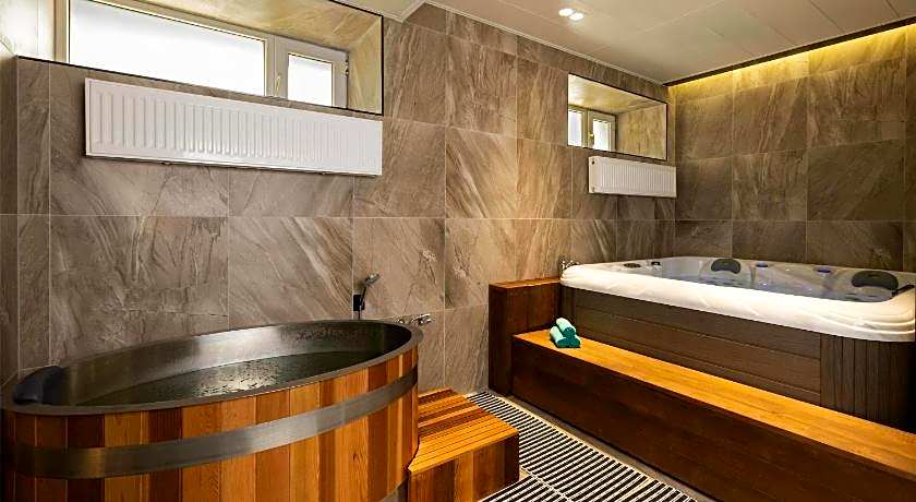 Kempinski Hotel Khan Palace