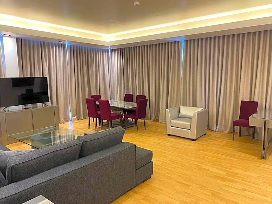 Theoxenia House Hotel