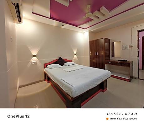 Hotel Kapish International, Latur