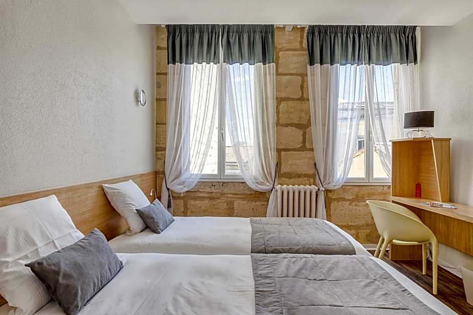 Logis Hôtel - Hôtel des Voyageurs