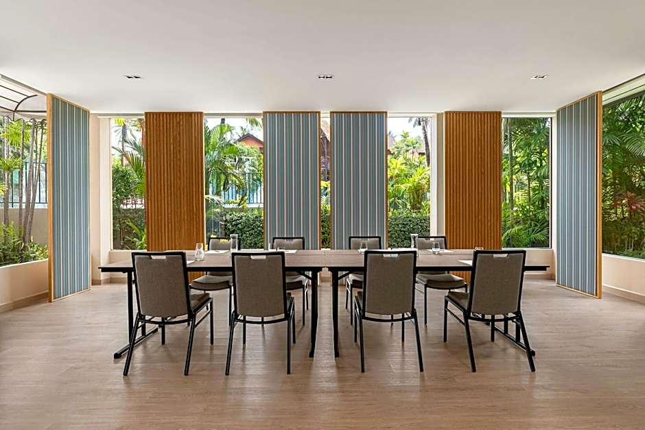 Courtyard by Marriott Phuket, Patong Beach Resort