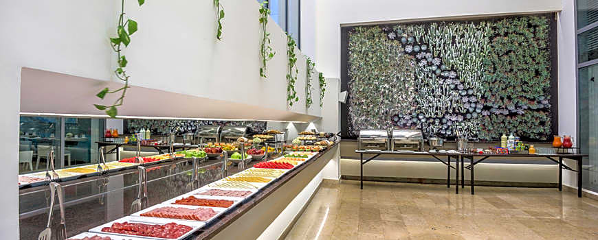 NH Collection Royal Smartsuites