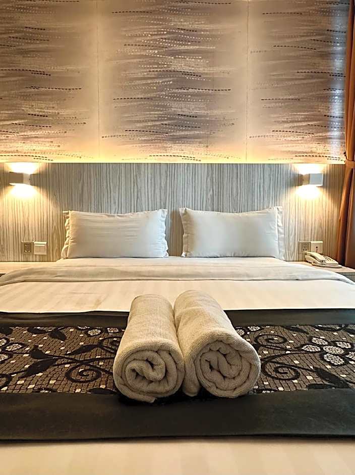 Pacific Inn
