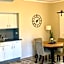 Montville Holiday Apartments