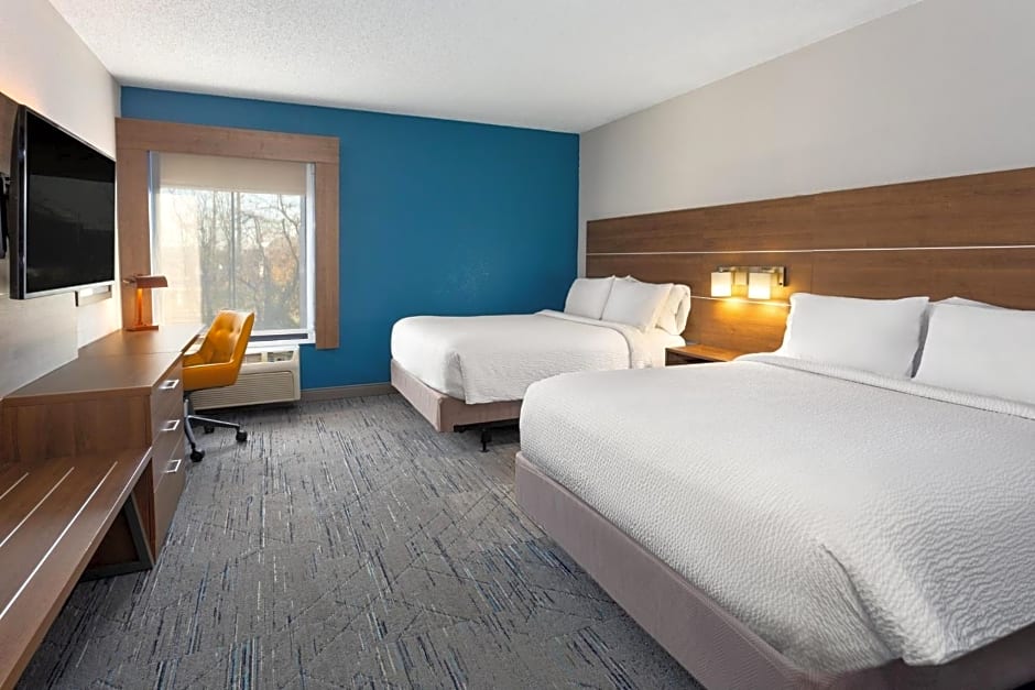 Holiday Inn Express New Albany Hotel