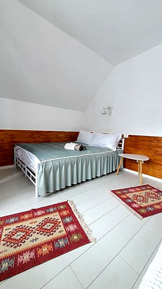 Cabana "Trei Brazi " Retezat