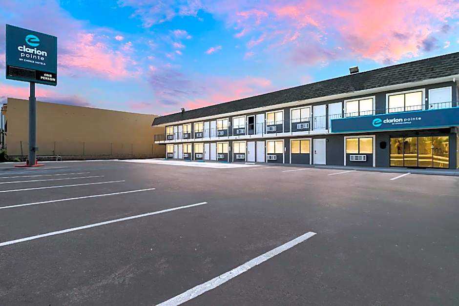 Clarion Pointe Ridgecrest Near China Lake Naval Station