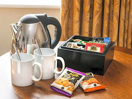 Classic Twin Room with 2 Single Beds