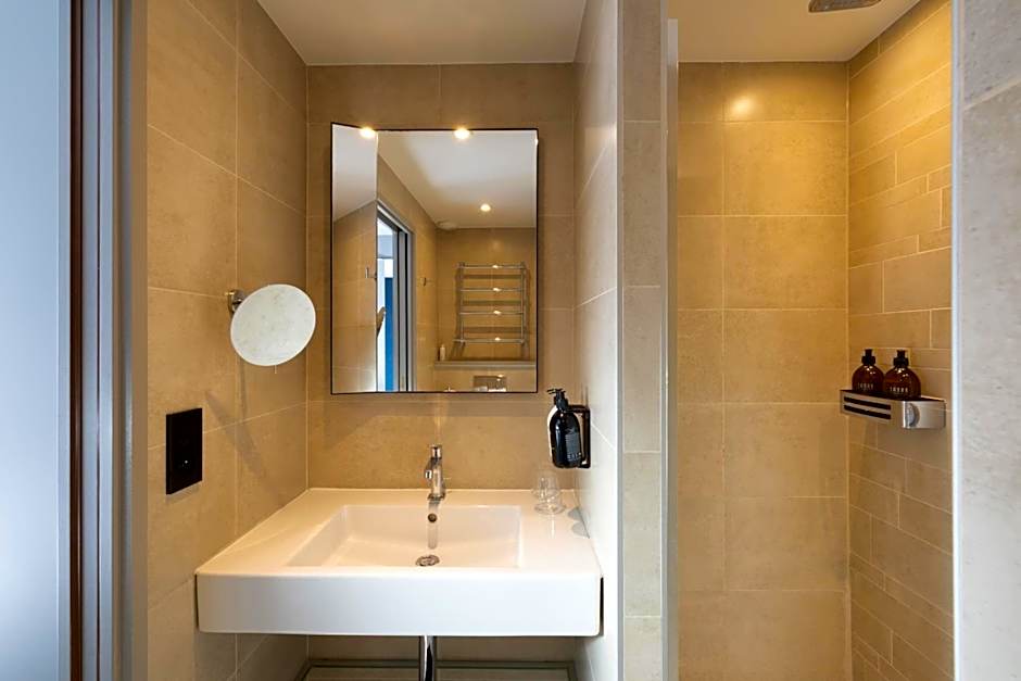 Hotel Le 10 BIS