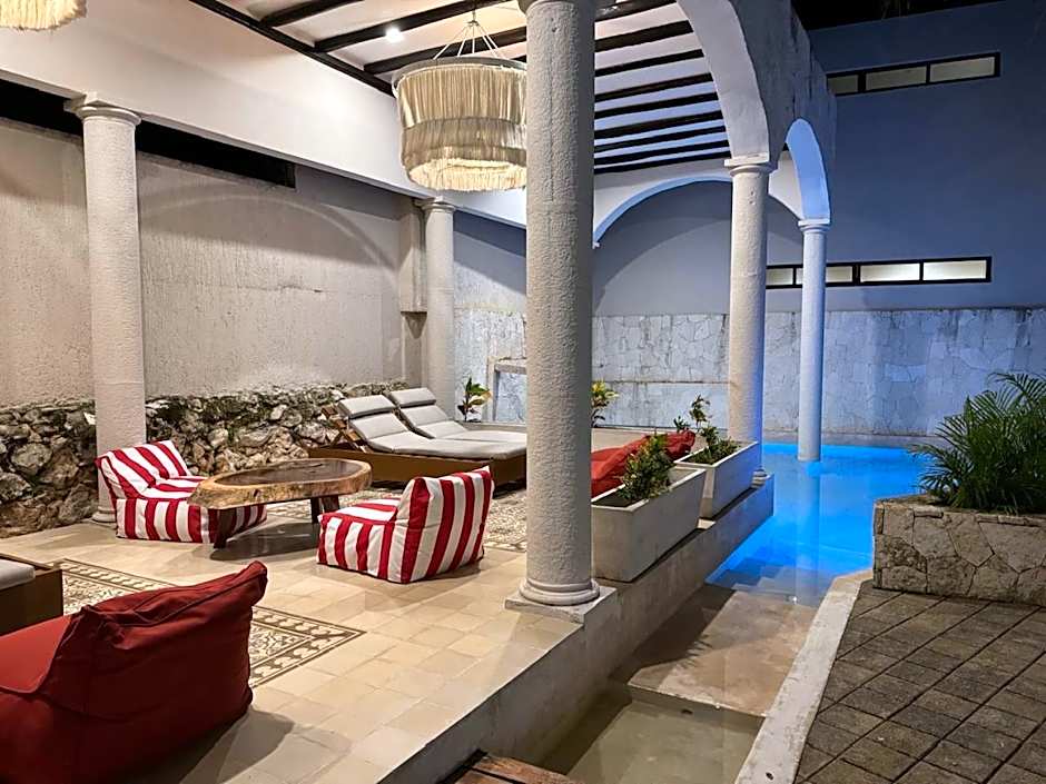 Los Frailes Concept Hotel