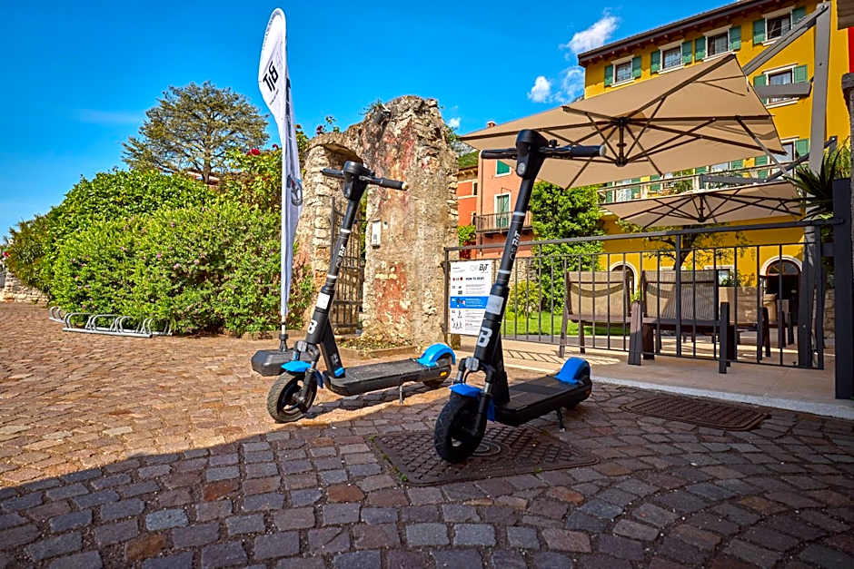 Lake Front Hotel Brenzone