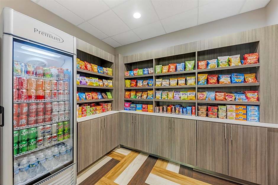 Best Western Green Oaks Inn & Suites