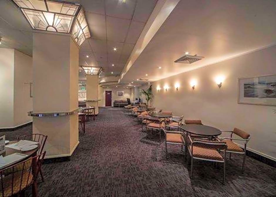 Econo Lodge City Central