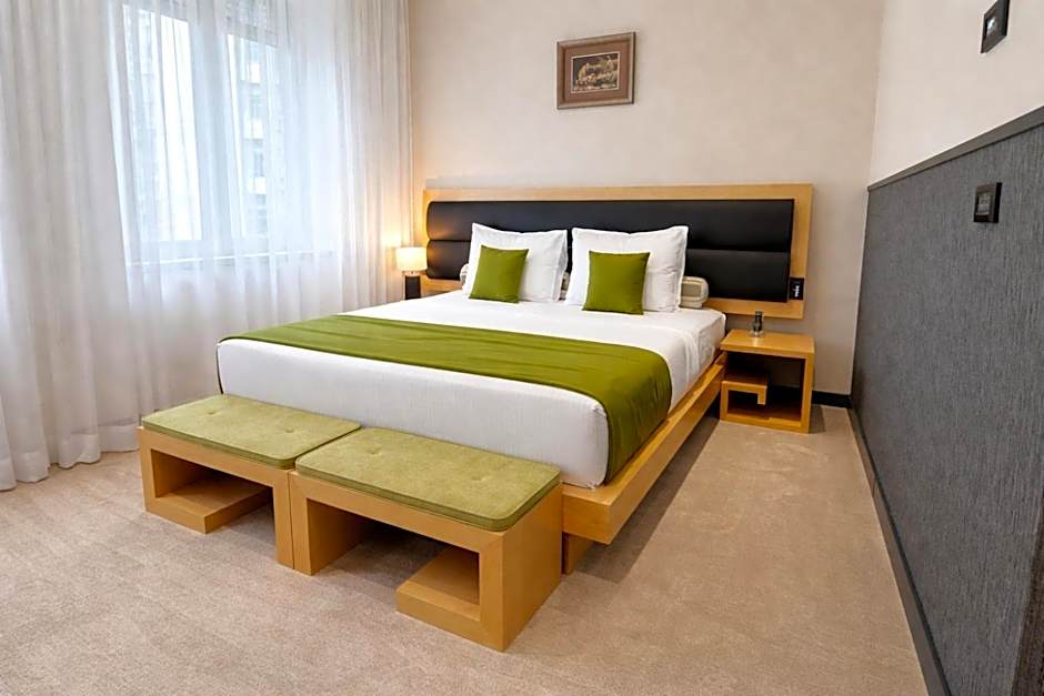Atera Business Suites