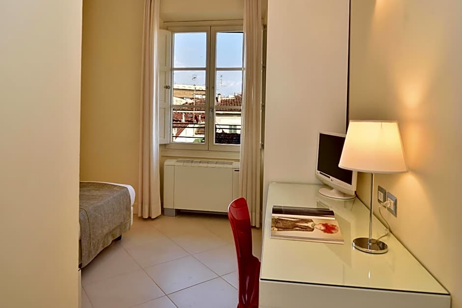Photo 1 of 4 of Small Double Room