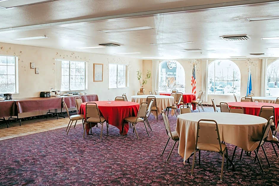 Carson City Plaza Hotel