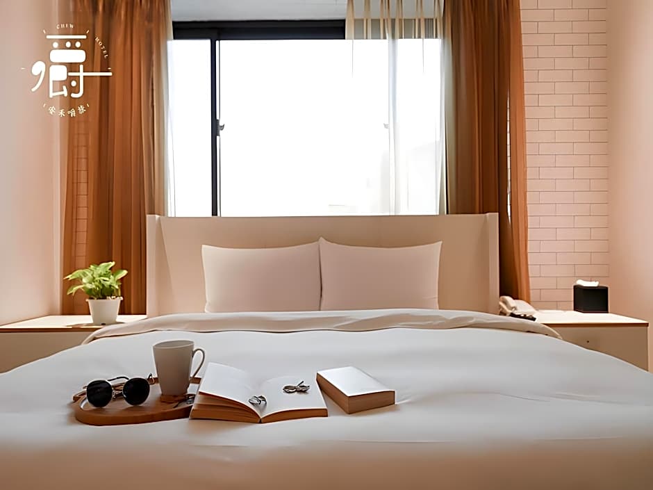 Photo 1 of 50 of Anho Chew Hotel