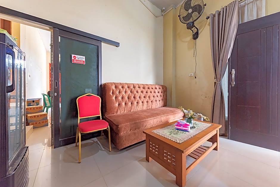 RedDoorz near Mall Boemi Kedaton 2 Lampung