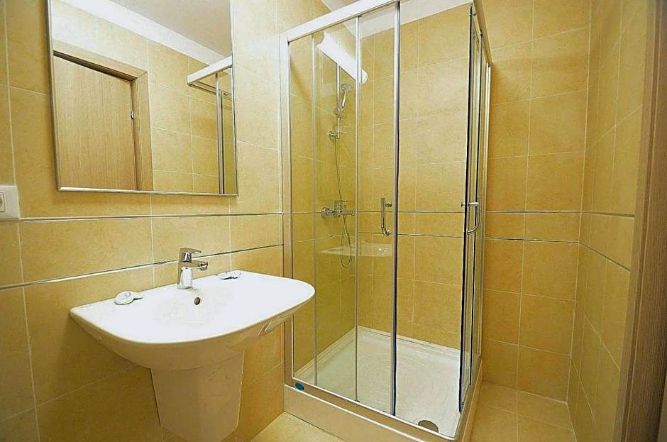 Uptown Residence Apartments